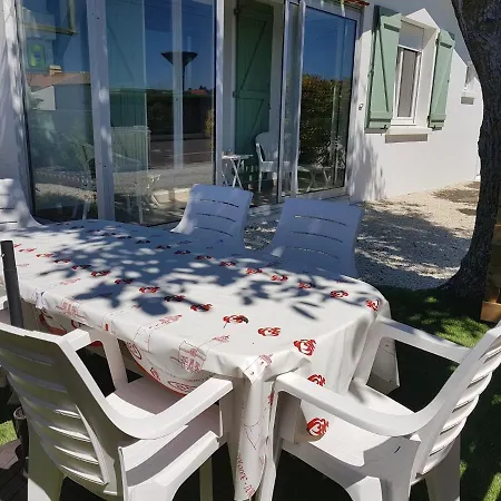 Chez Bernard Feriehus